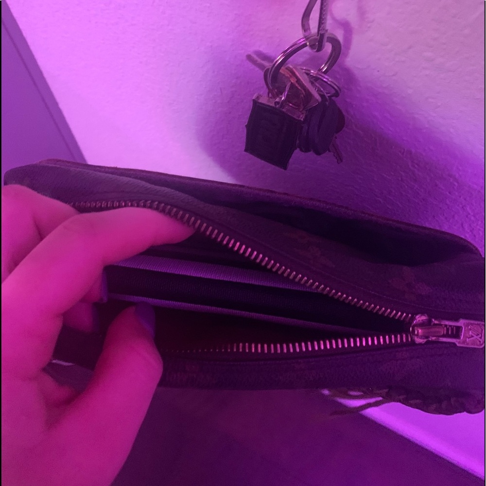 100% real Louis Vuitton boho fringe bag with belt!